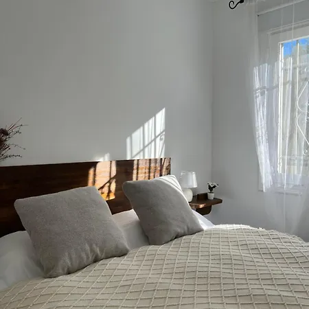 Galeretes Apartment *